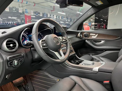 Mercedes-Benz Mercedes-Benz GLC