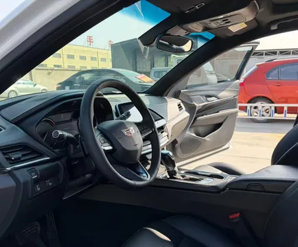 Cadillac CT4