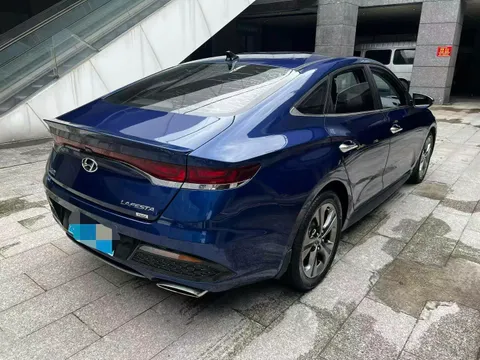 Hyundai Festa