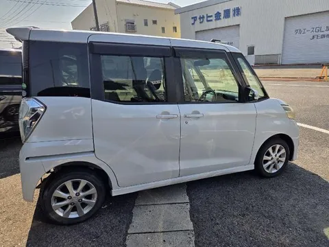 Mitsubishi eK Space Custom