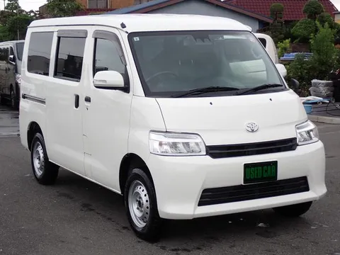 Toyota TownAce Van