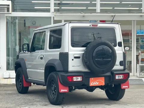 Suzuki Jimny Sierra