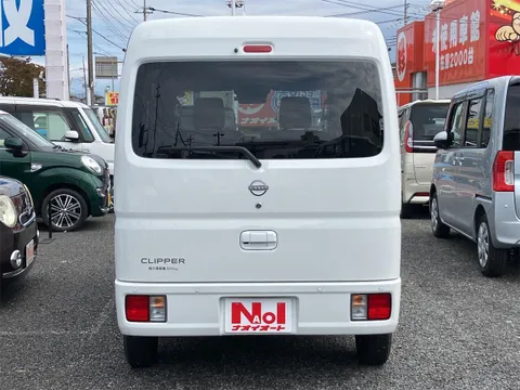 Nissan Clipper
