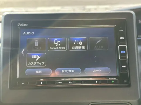 Honda N-BOX Custom
