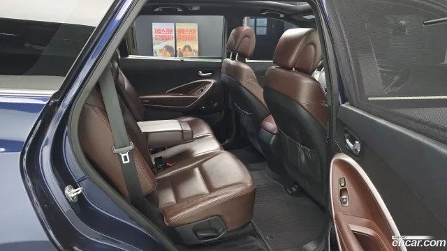 Hyundai Grand Santa Fe (Maxcruz)