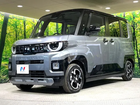 Mitsubishi Delica Mini