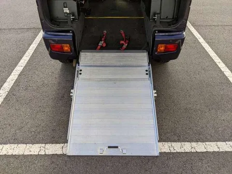 Daihatsu Atrai Wagon