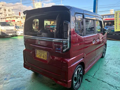 Suzuki Spacia