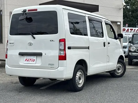 Toyota TownAce Van