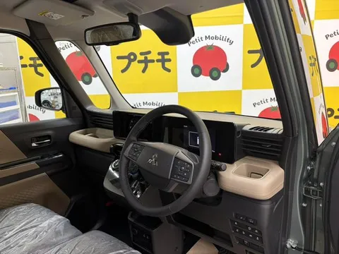 Mitsubishi Delica Mini
