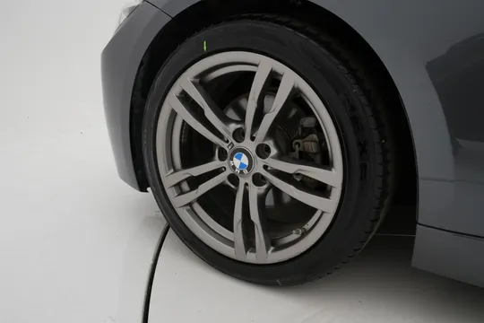 BMW BMW