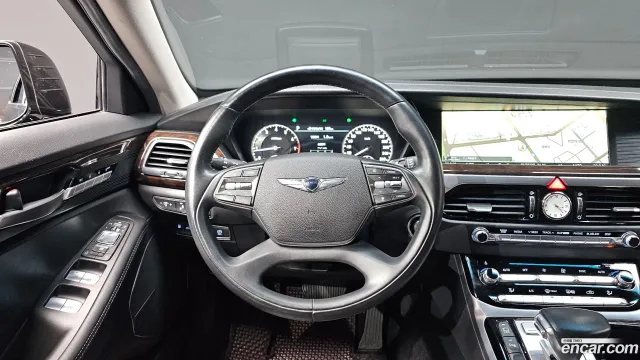 Genesis G90 (EQ900)