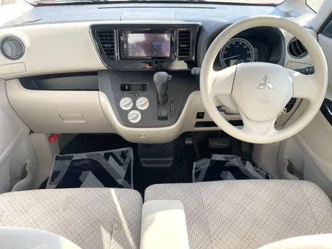 Mitsubishi eK Space