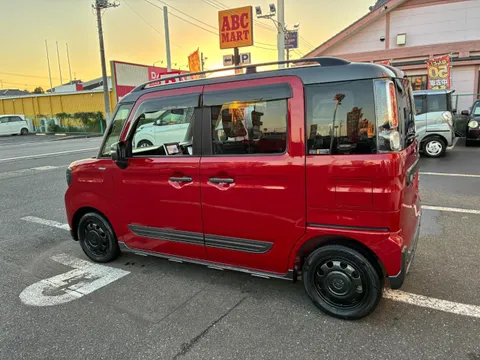 Suzuki Spacia Gear