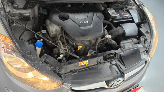 Hyundai Elantra (Avante)