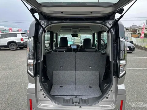 Suzuki Spacia Custom