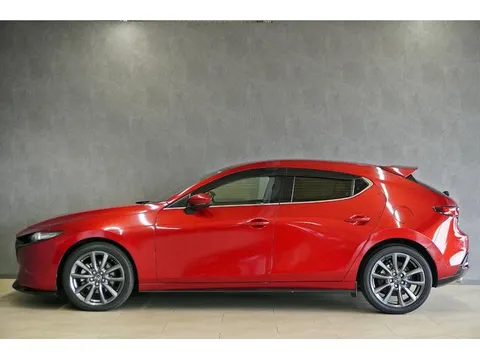 Mazda MAZDA3 Fastback