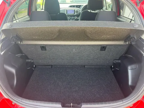 Toyota Yaris (Vitz)