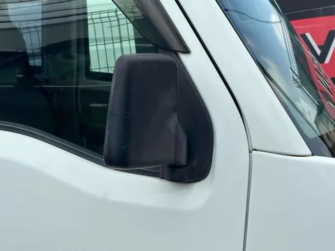 Mitsubishi Minicab Van