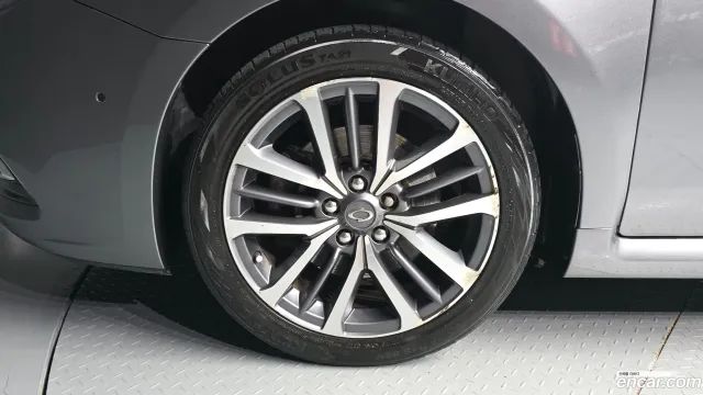 Renault SM7