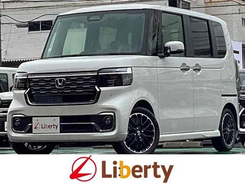 Honda N-BOX Custom