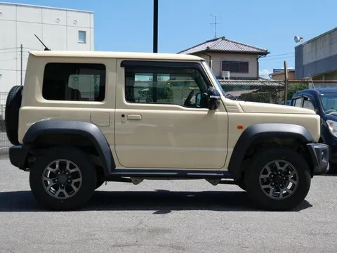 Suzuki Jimny Sierra