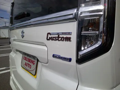Suzuki Spacia Custom