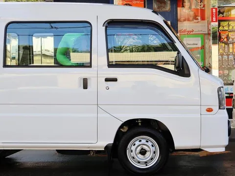 Subaru Sambar Van
