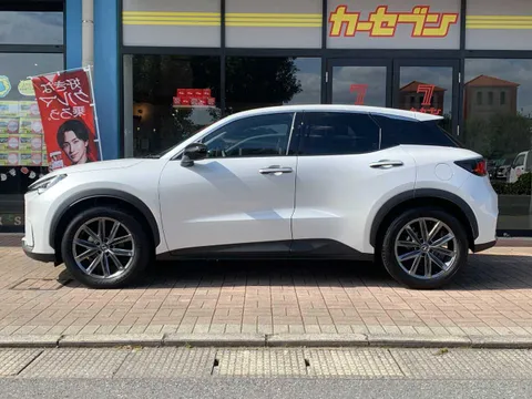 Lexus LBX