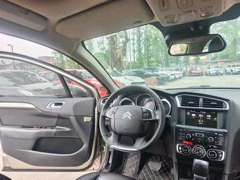 Citroen C4L