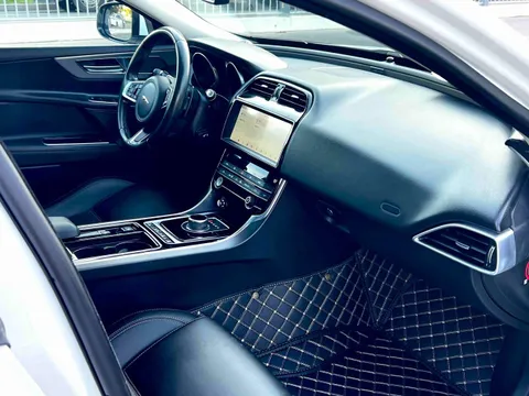Jaguar XEL