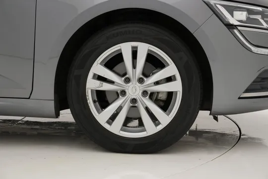 Renault Talisman (SM6)