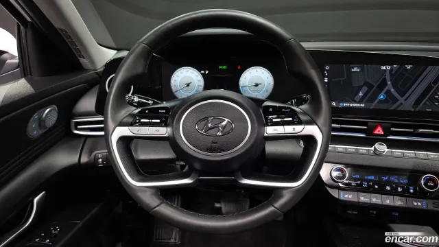 Hyundai Elantra (Avante)