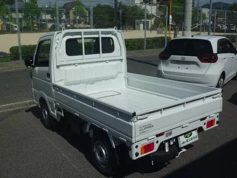 Nissan Clipper Truck