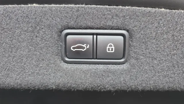 Genesis G90 (EQ900)