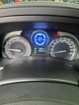 Isuzu mu-X