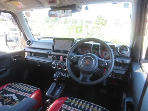 Suzuki Jimny Nomade