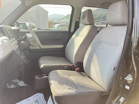 Daihatsu Mira Tocot
