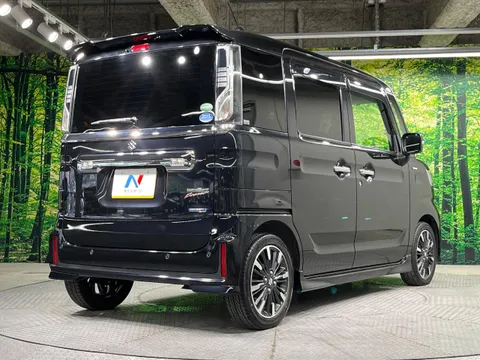 Suzuki Spacia Custom