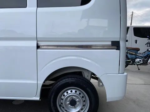 Nissan Clipper