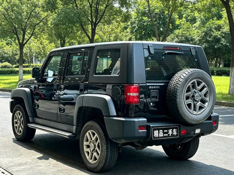 BAIC BJ40