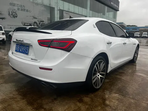 Maserati Ghibli