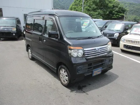 Daihatsu Atrai Wagon