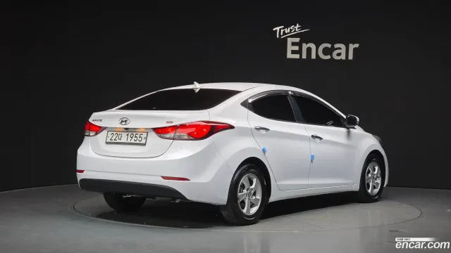 Hyundai Elantra (Avante)