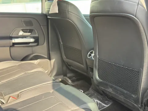 Mercedes-Benz Mercedes-Benz GLB