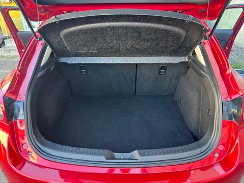 Mazda Axela Sport