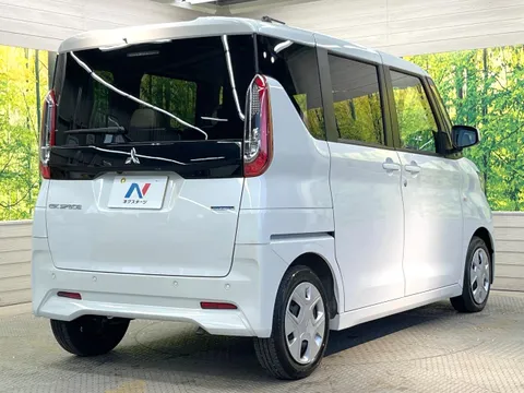 Mitsubishi eK Space