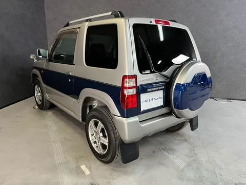 Mitsubishi Pajero Mini