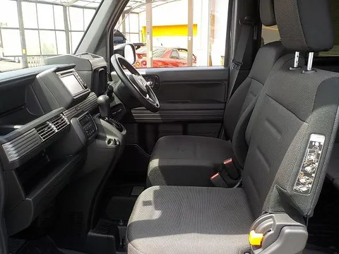 Honda N-VAN Plus Style
