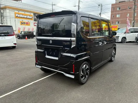 Suzuki Spacia Custom
